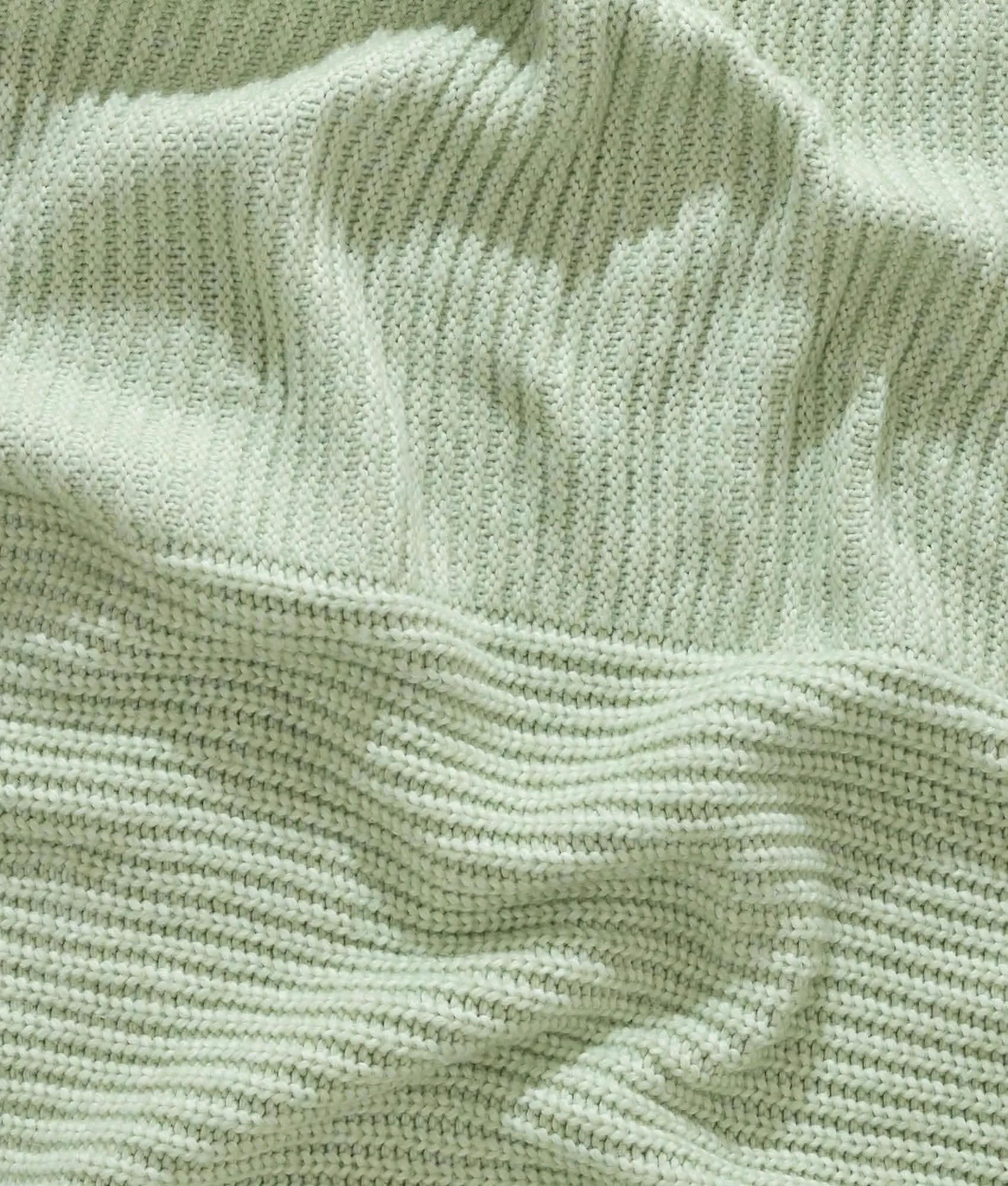 Air Yarn Knit Throw Blanket