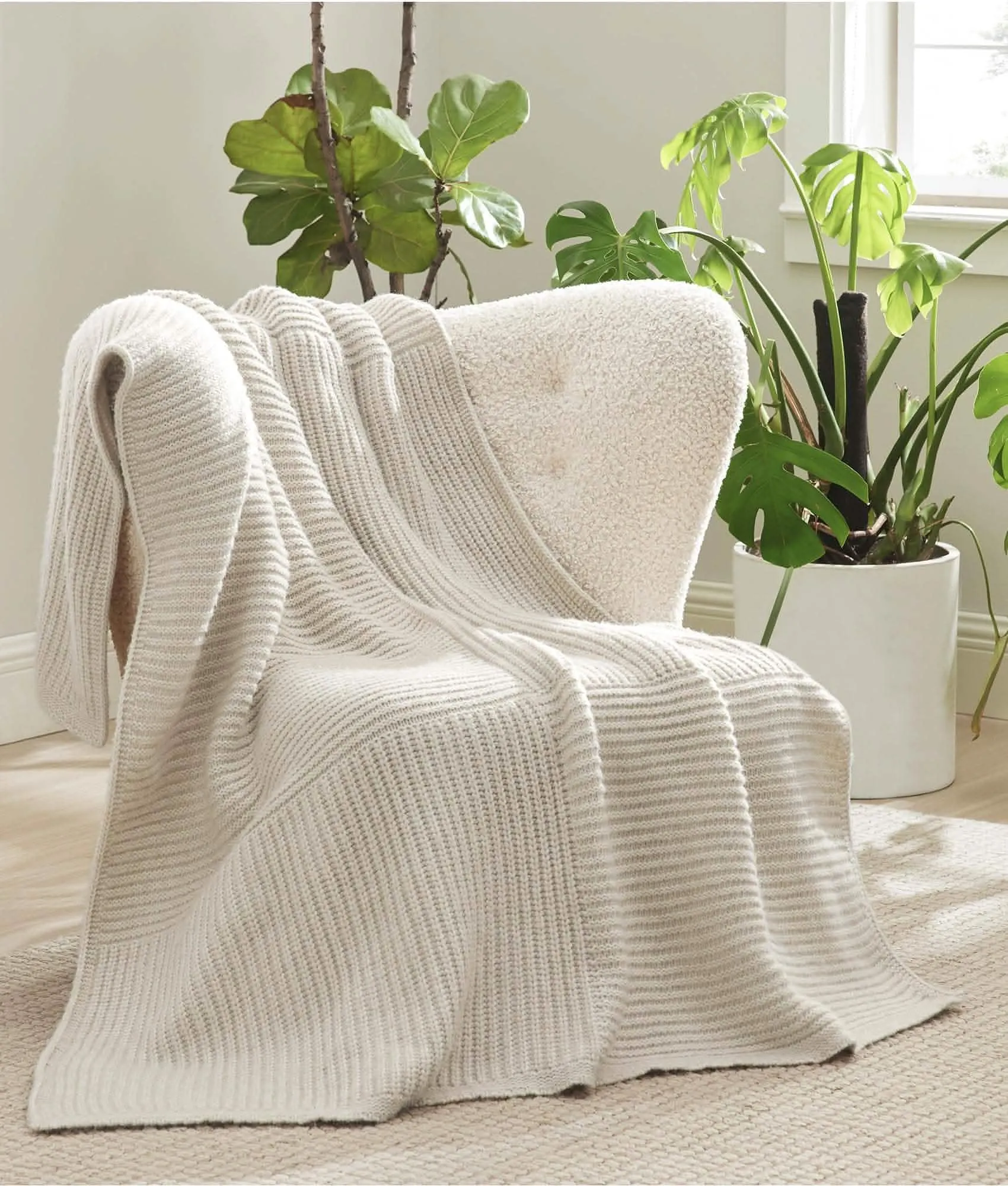 Air Yarn Knit Throw Blanket