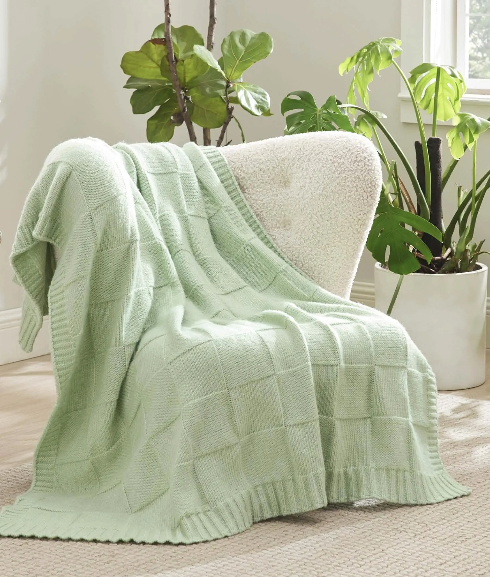 Air Yarn Knit Throw Blanket