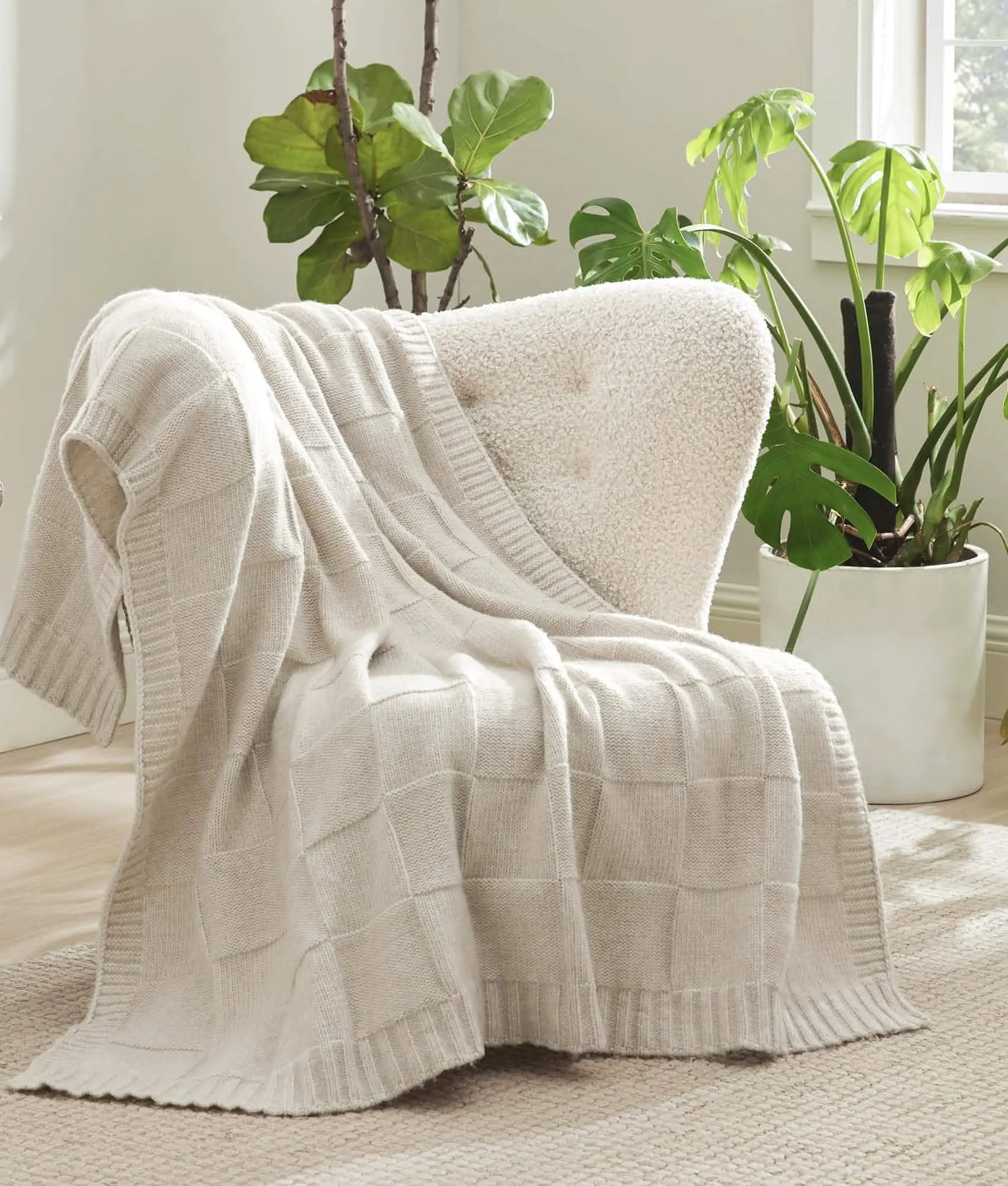 Air Yarn Knit Throw Blanket