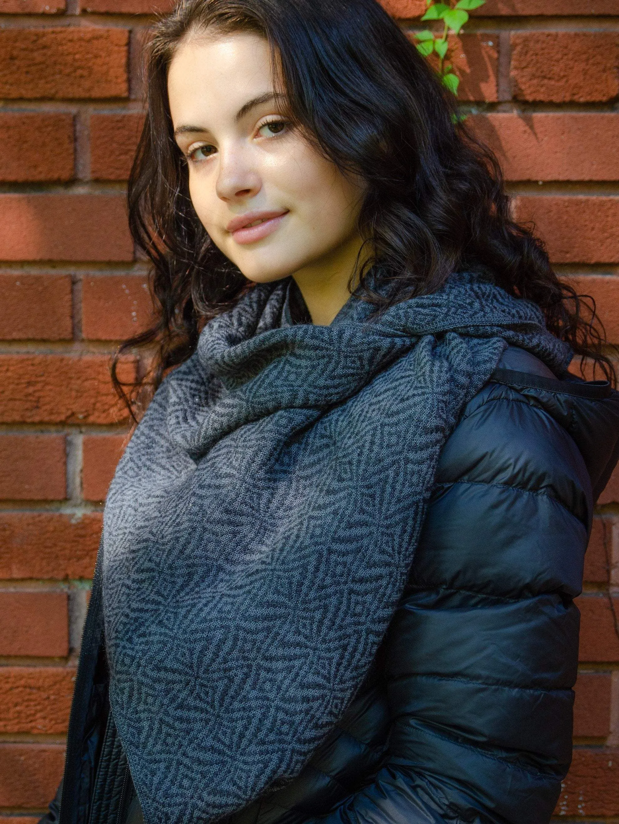 Alpaca Infinity scarf - Charcoal