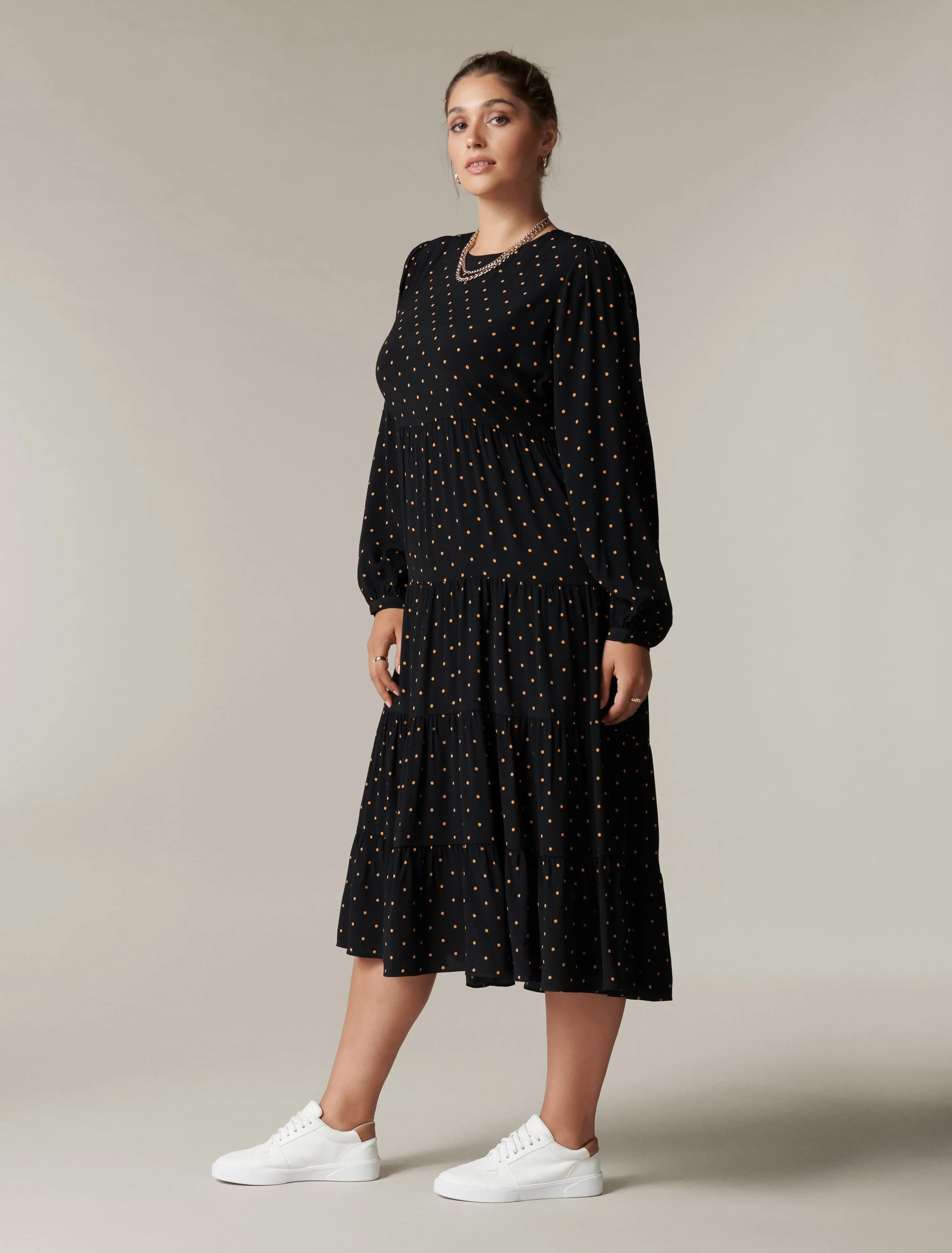 Betty Curve Long Sleeve Smock Dress