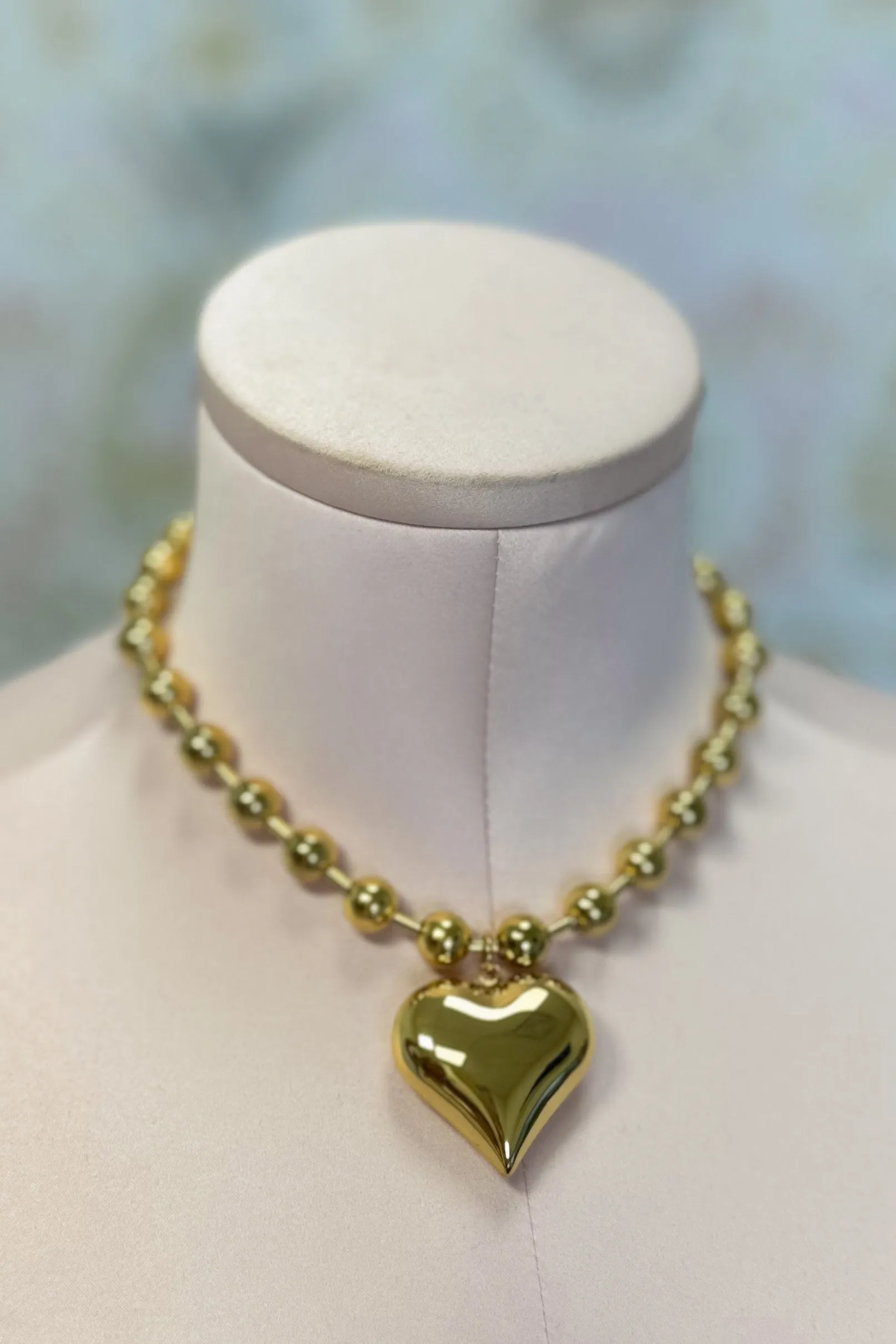 Chelsey Chunky Heart Necklace