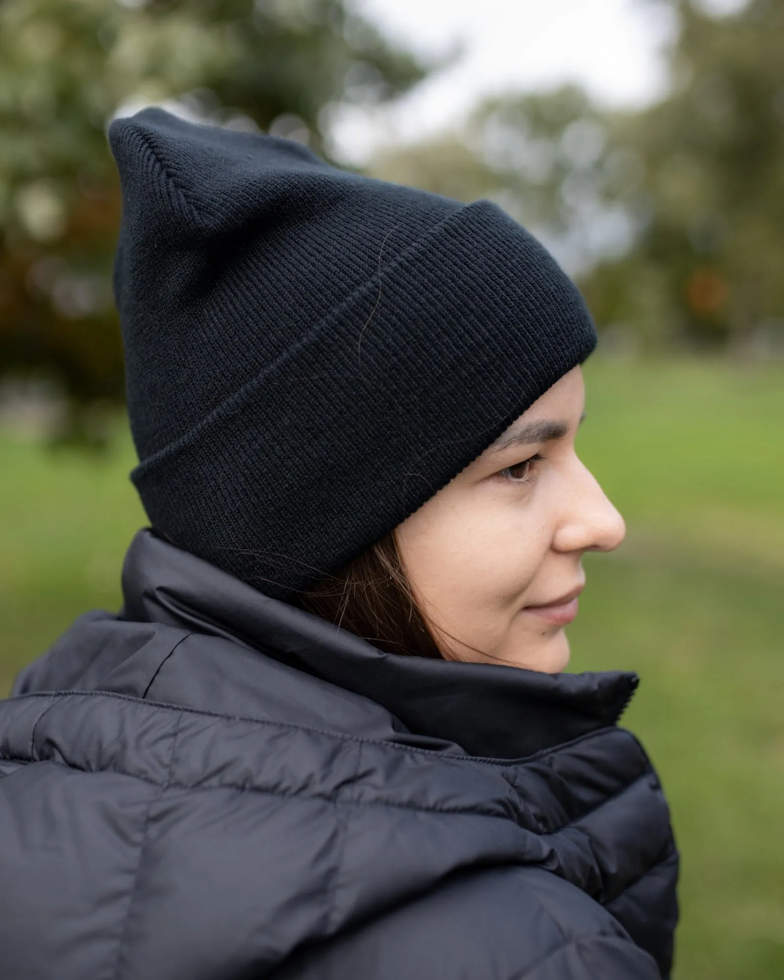 CS106 HAAKWEAR Traditional Silent Cuffed Beanie, Midnight Black