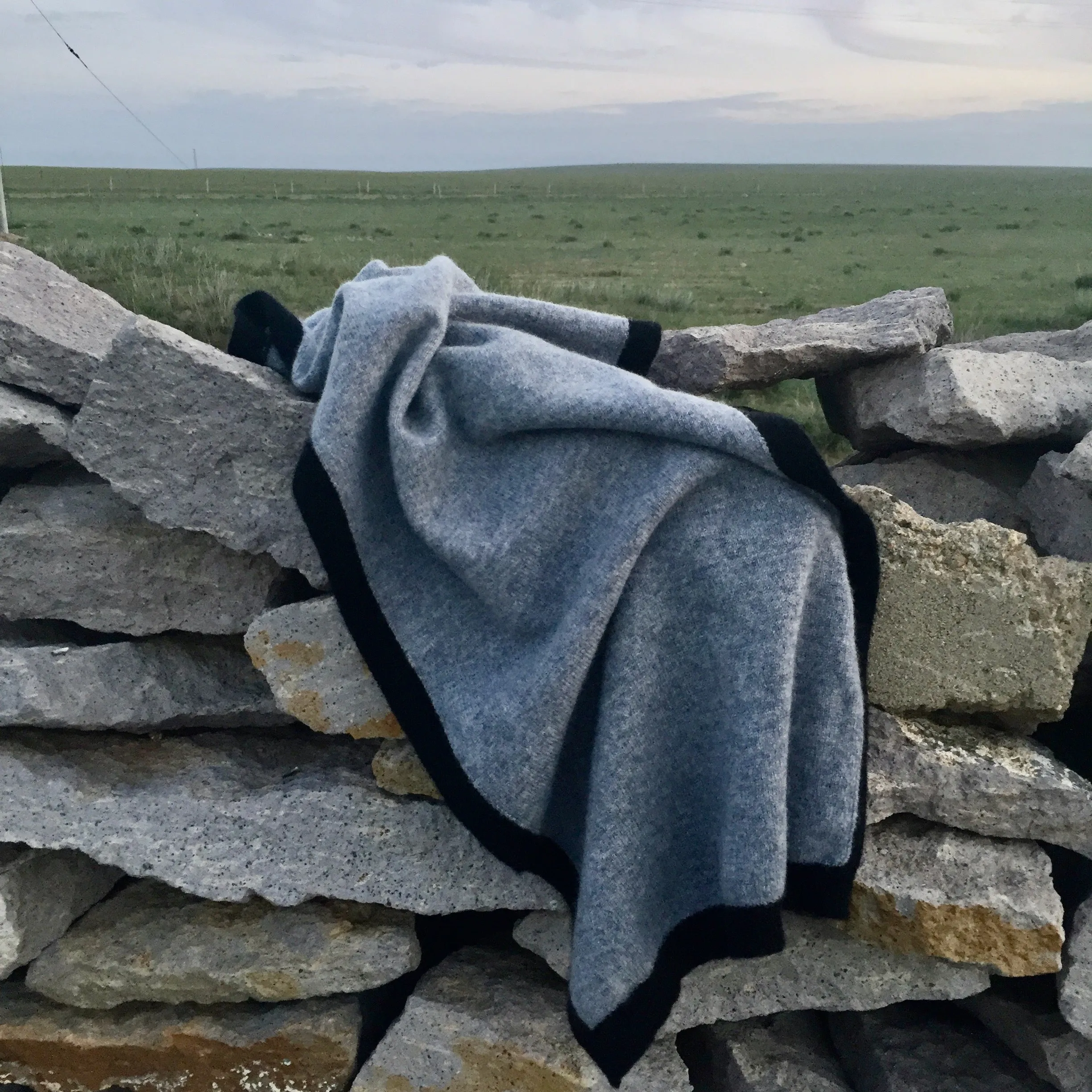 I'm WRAPPED 100% Pure Cashmere Border Scarf, Marle Grey