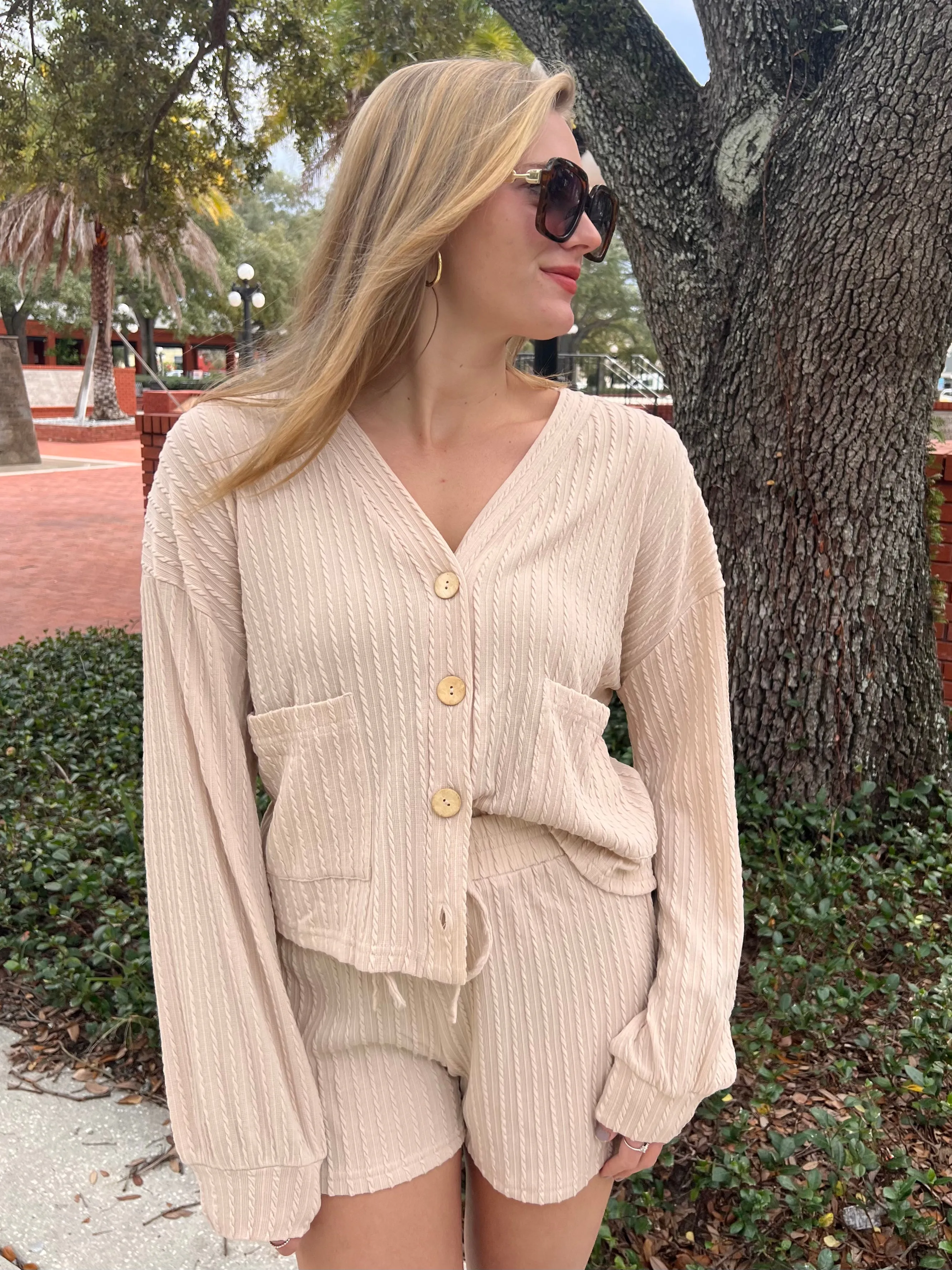 INDIE CARDIGAN IN OATMEAL