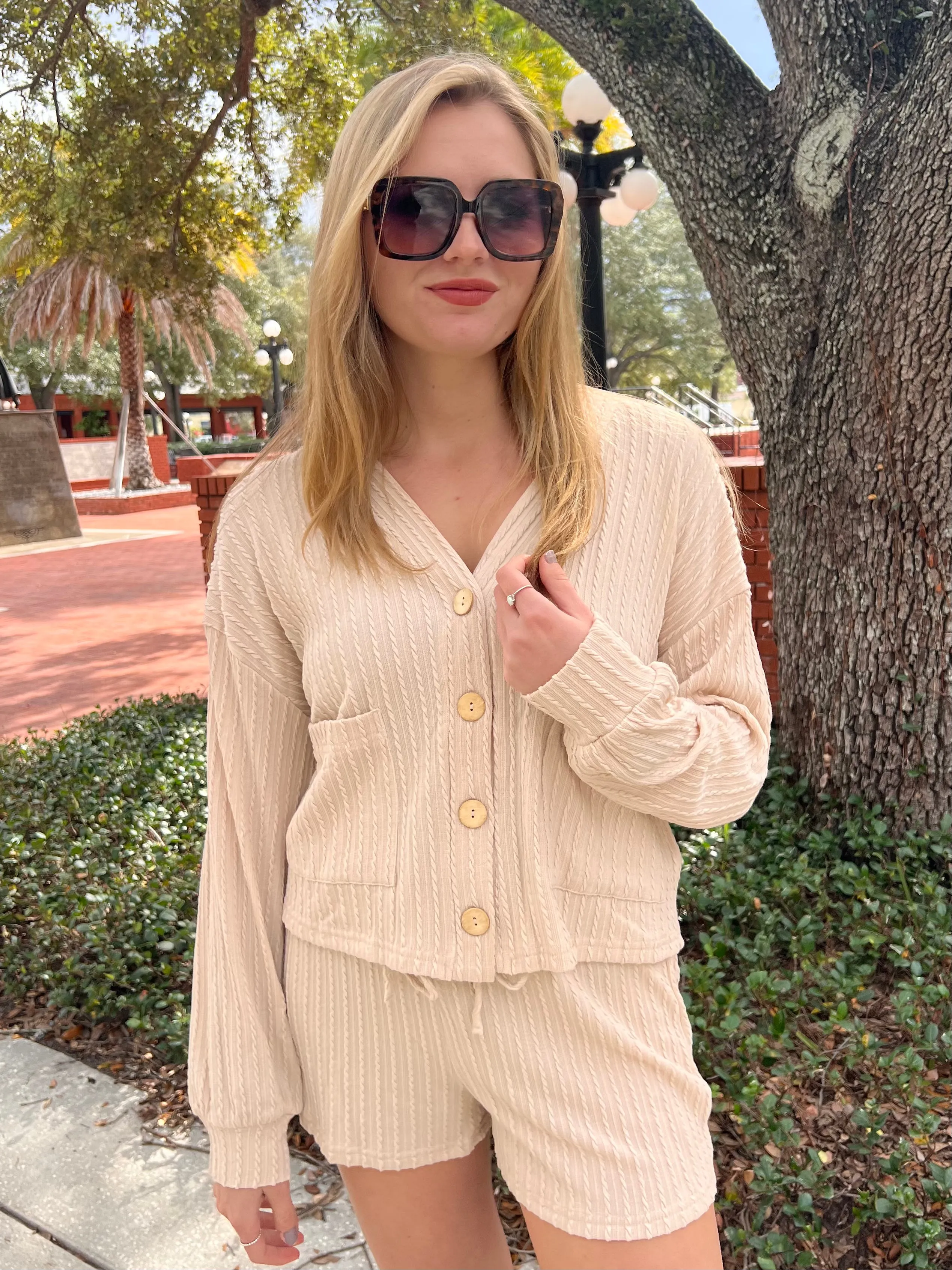 INDIE CARDIGAN IN OATMEAL