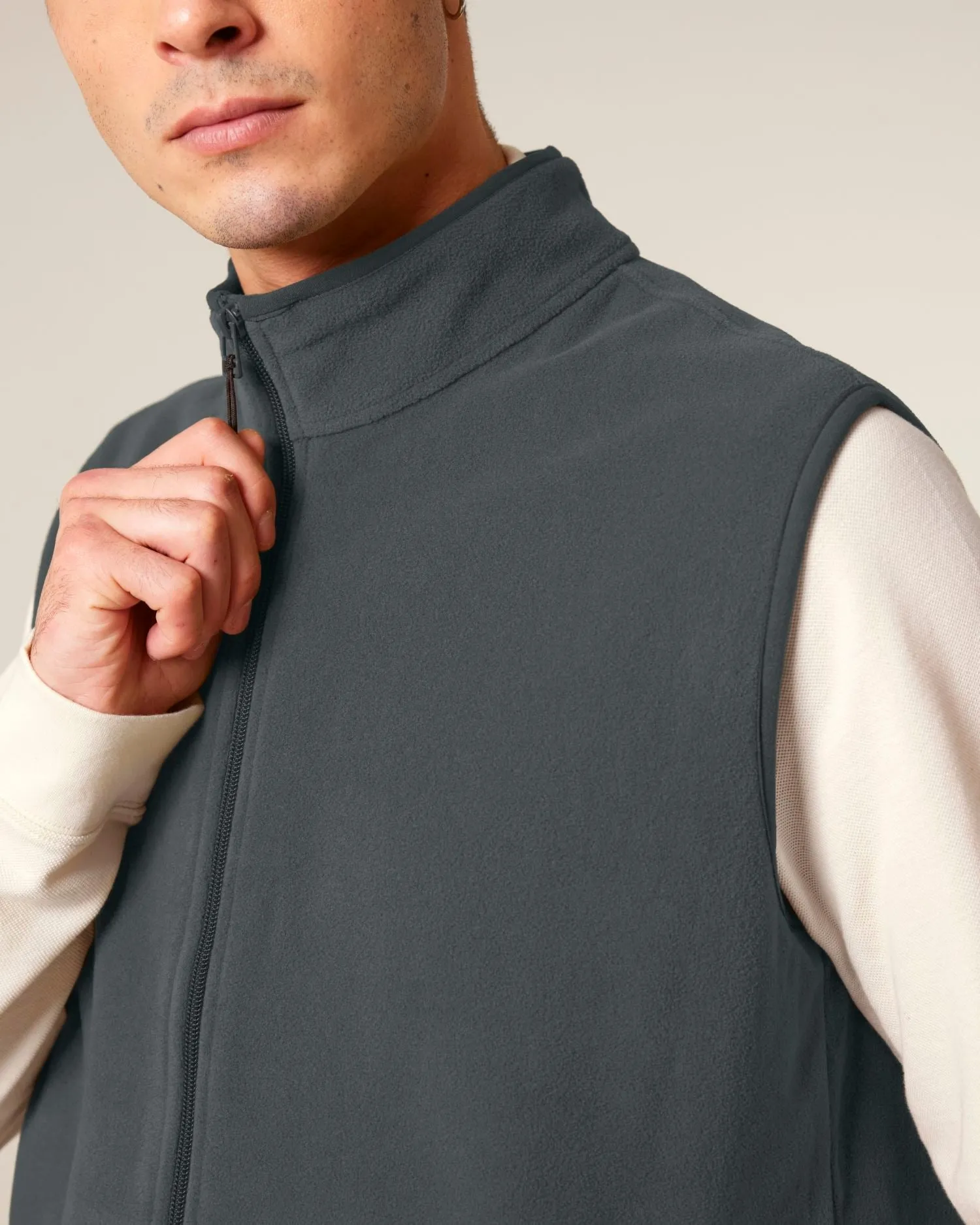 Men’s Recycled Sleeveless Fleece Jacket | Stanley Quester STJM240