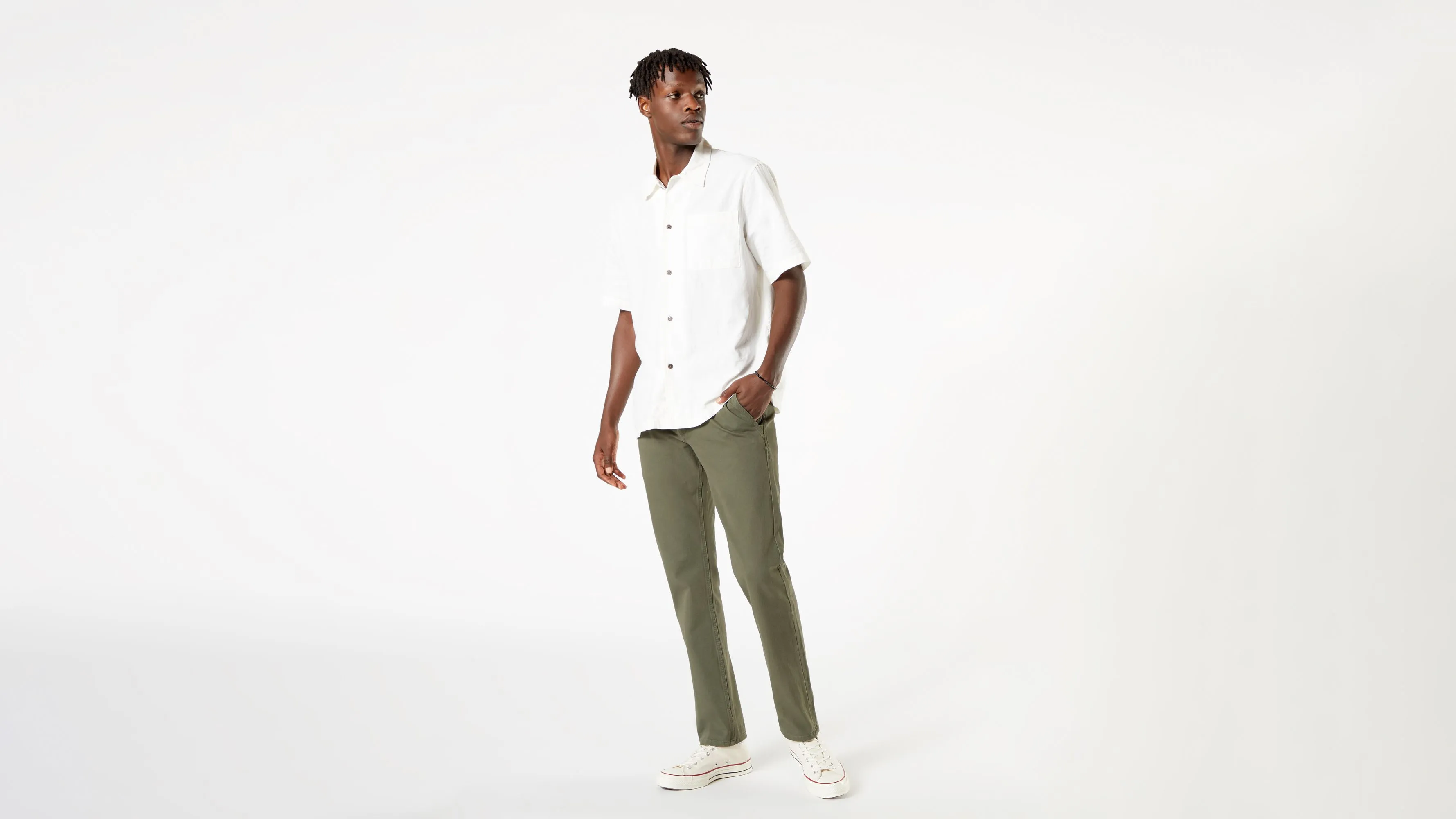 Men's Slim Fit Smart 360 Flex Alpha Khaki Pants