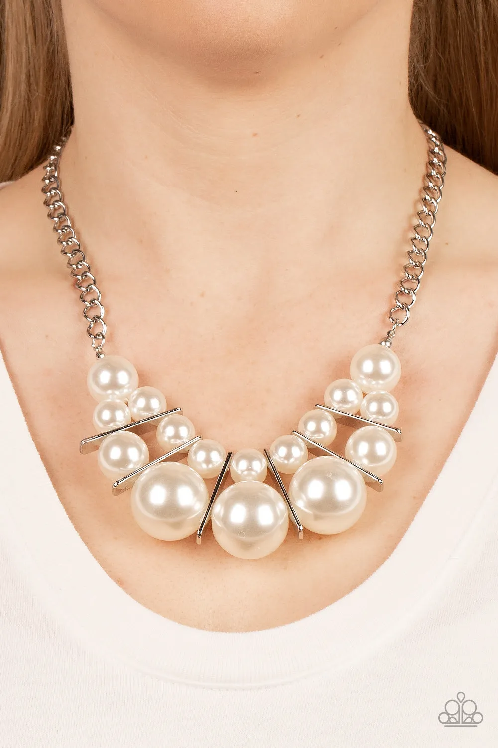 Paparazzi Challenge Accepted Necklace White