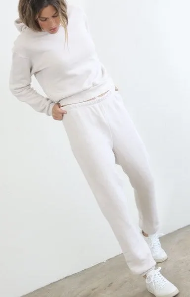 Perfect White Tee Stevie Easy Jogger