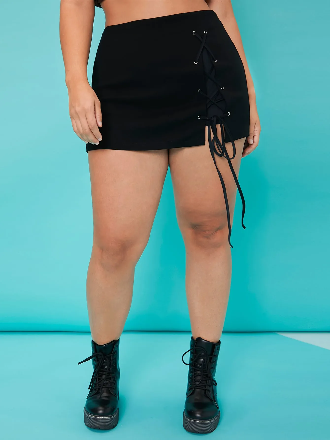 Plain Zipper Plus Size Shorts