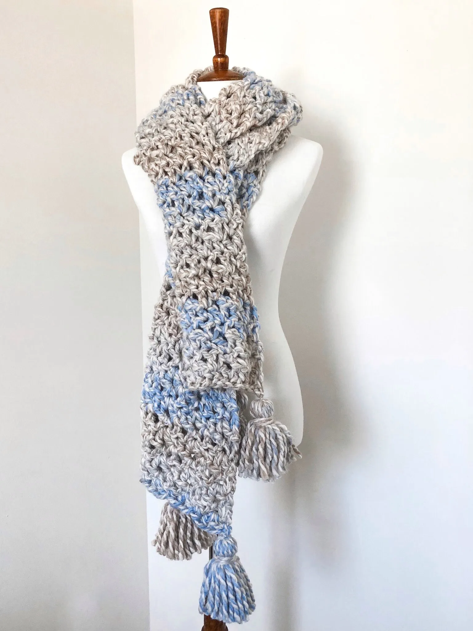 Sand Castle Tassel Scarf // Crochet PDF Pattern