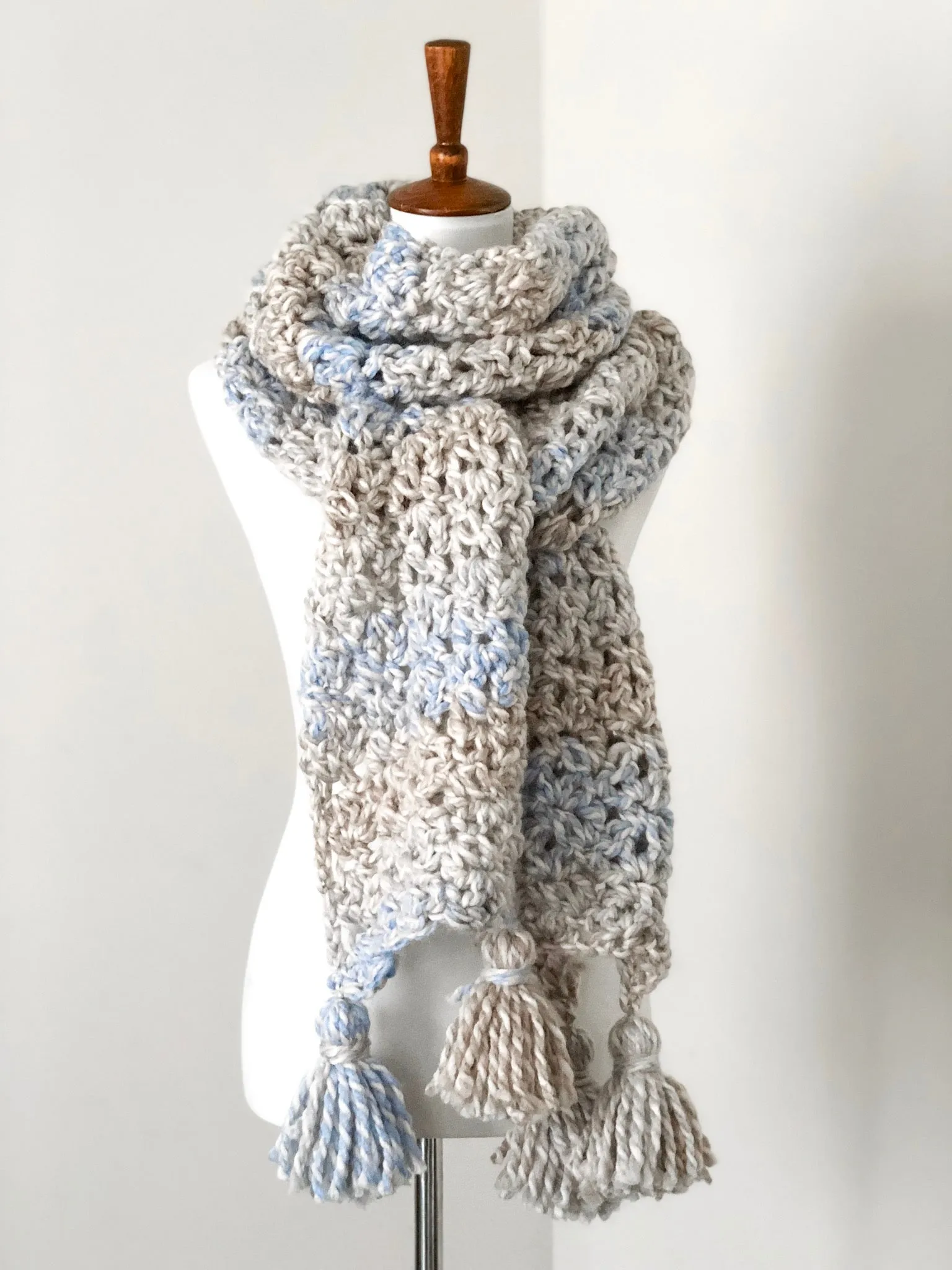 Sand Castle Tassel Scarf // Crochet PDF Pattern