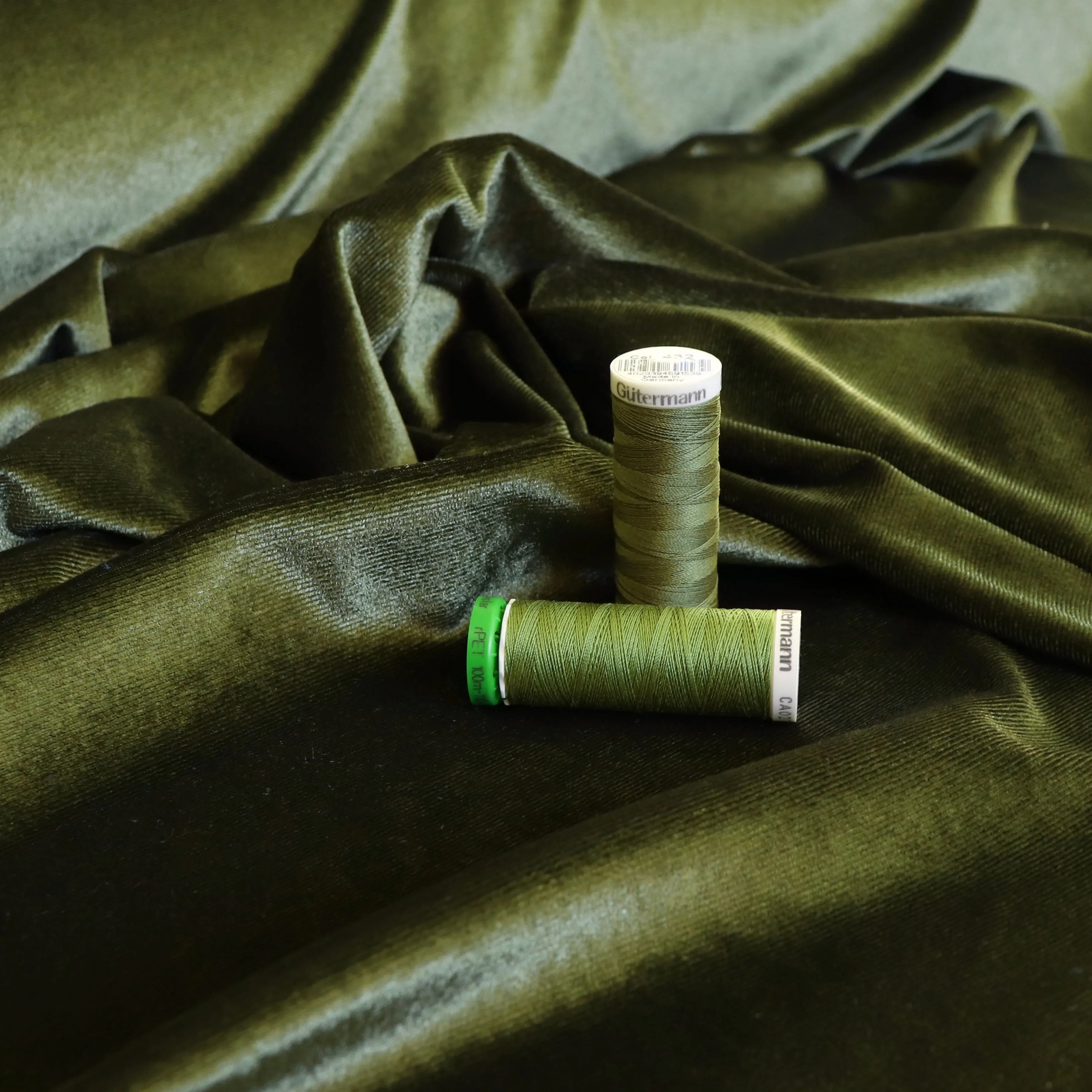 Stretch Velvet - Olive Green Peridot