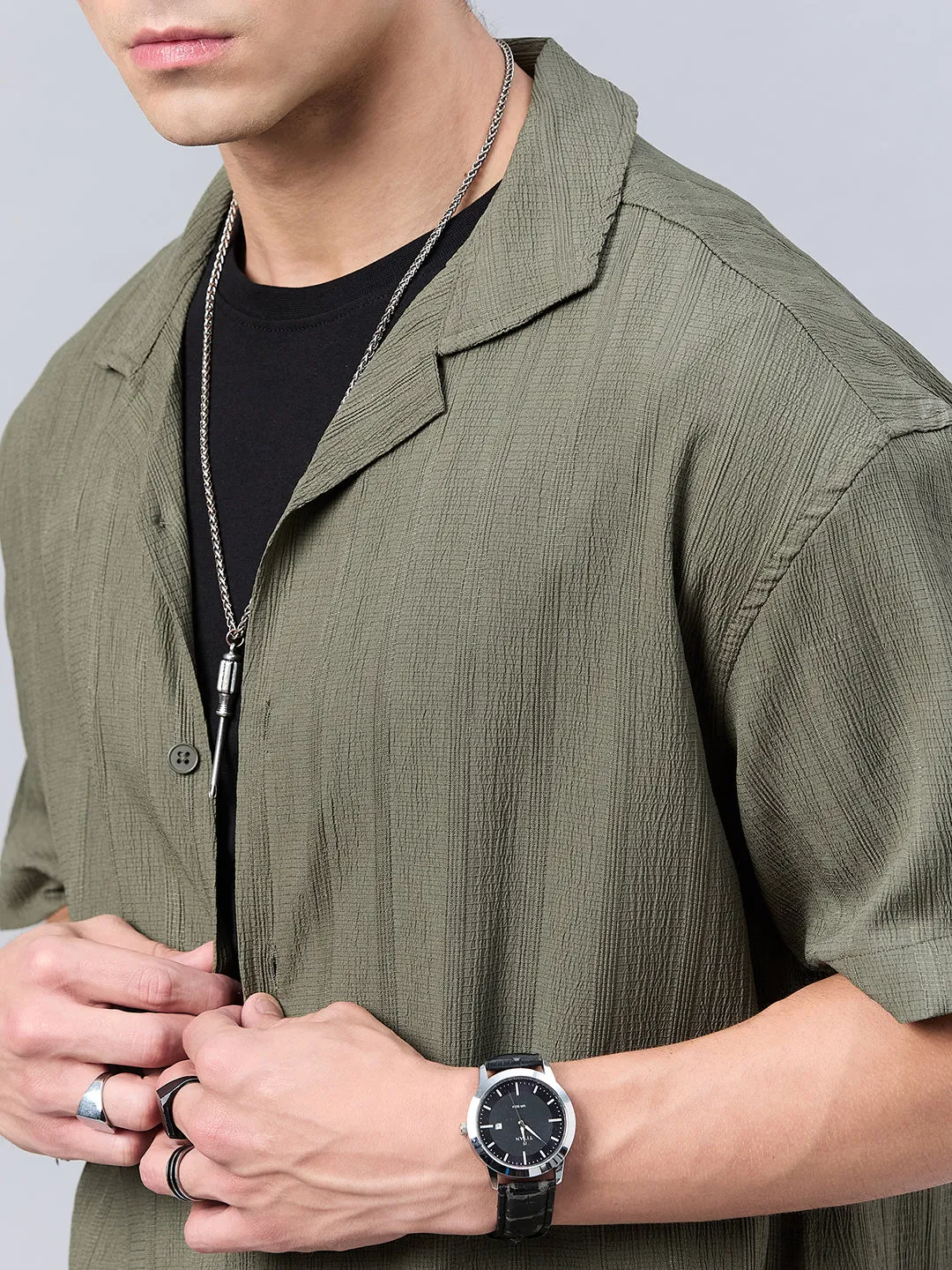 Style Quotient Men Green Dropped Shoulder solid Shirt