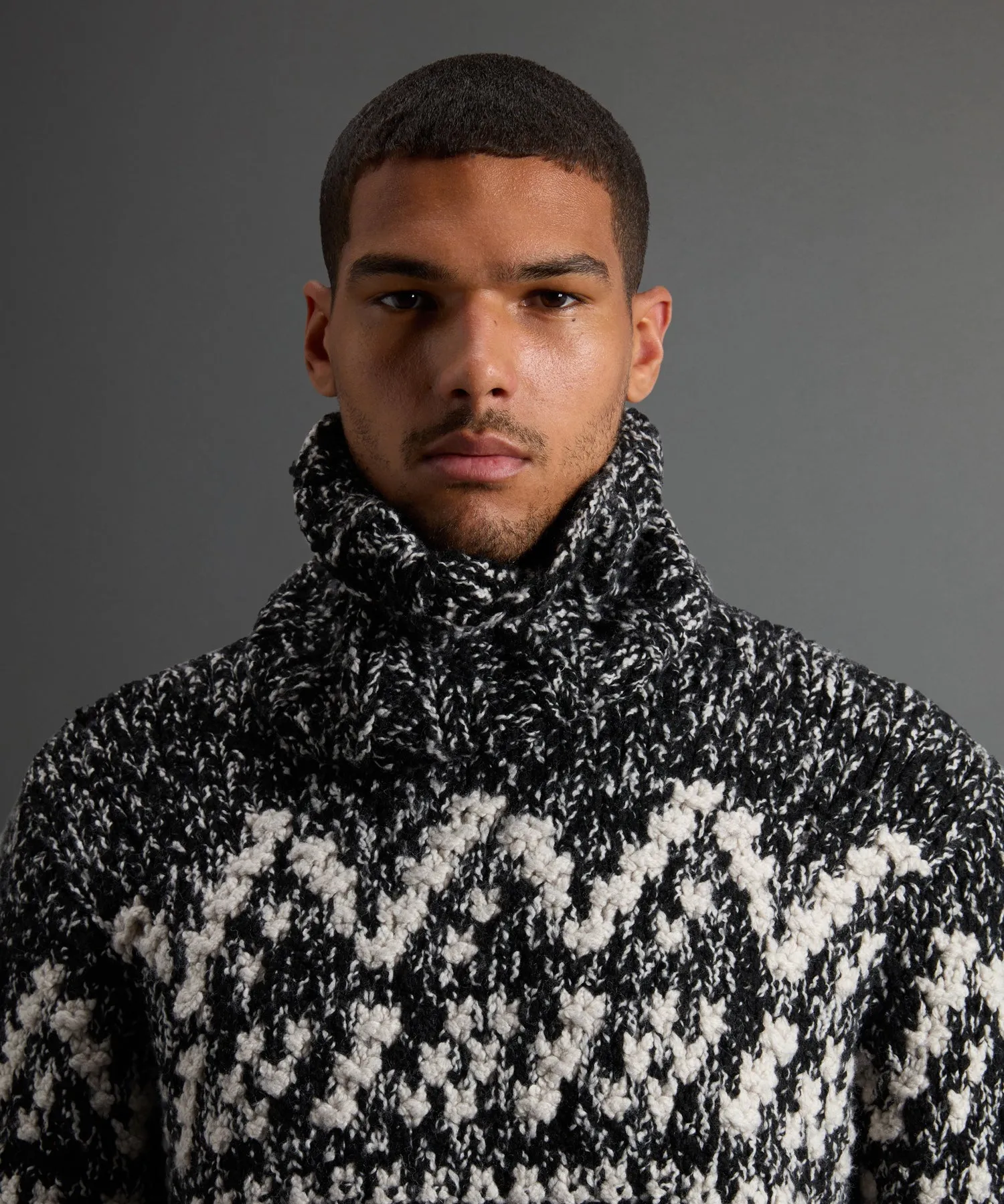 Todd Snyder X Woolrich Handknit Snood in Black and White