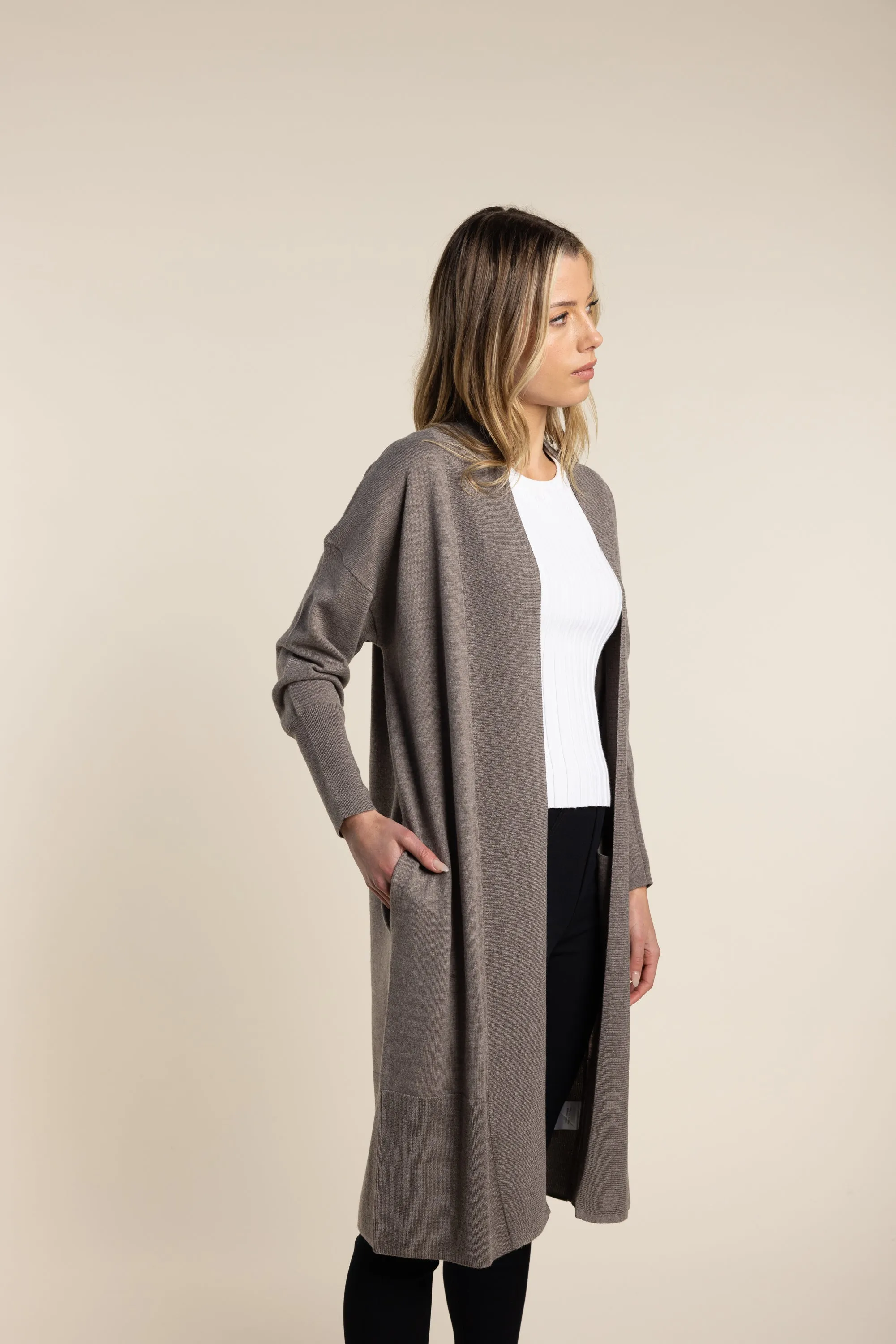 Two T's - Merino Long Open Cardigan Clove