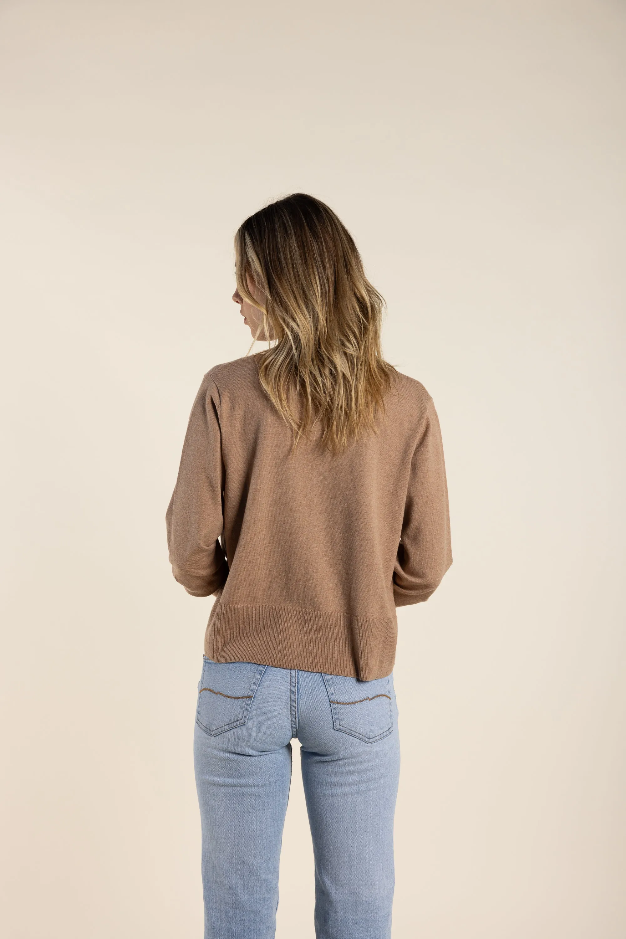 Two T's - Wool Cropped Cardigan Camel