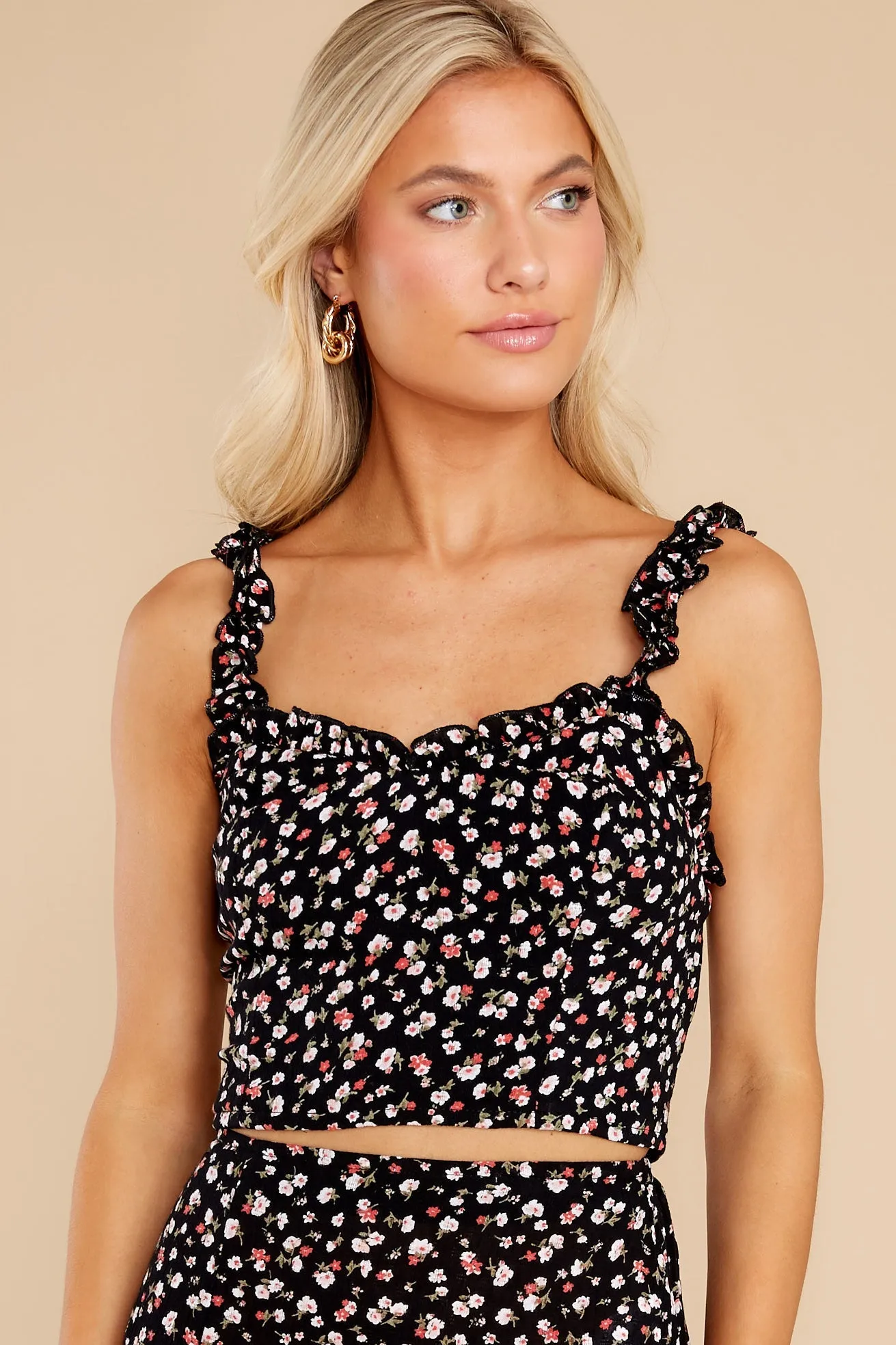 Zuma Black And Spiced Coral Floral Ruffle Edge Crop Top